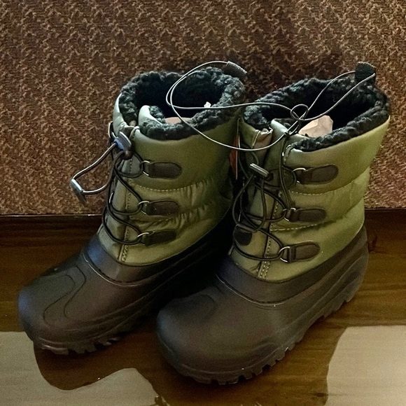 NWT - Member’s Mark Kids Snow Boots w/adjustable toggle closure - Picture 1 of 6